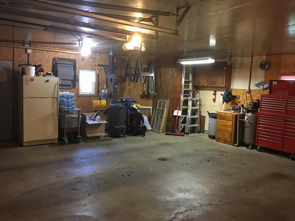 detached garage